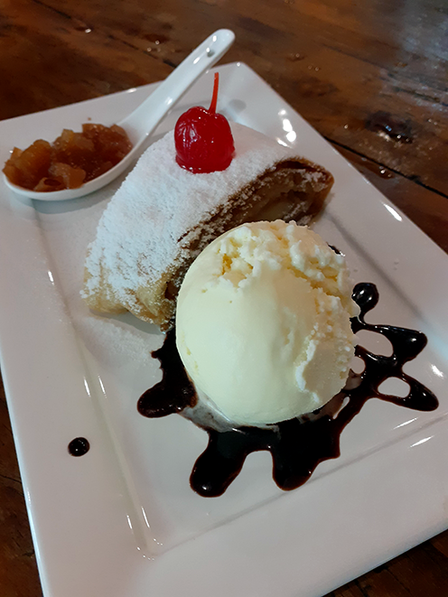 Strudel com sorvete_Donna Pinha_Santo Antonio do Pinhal